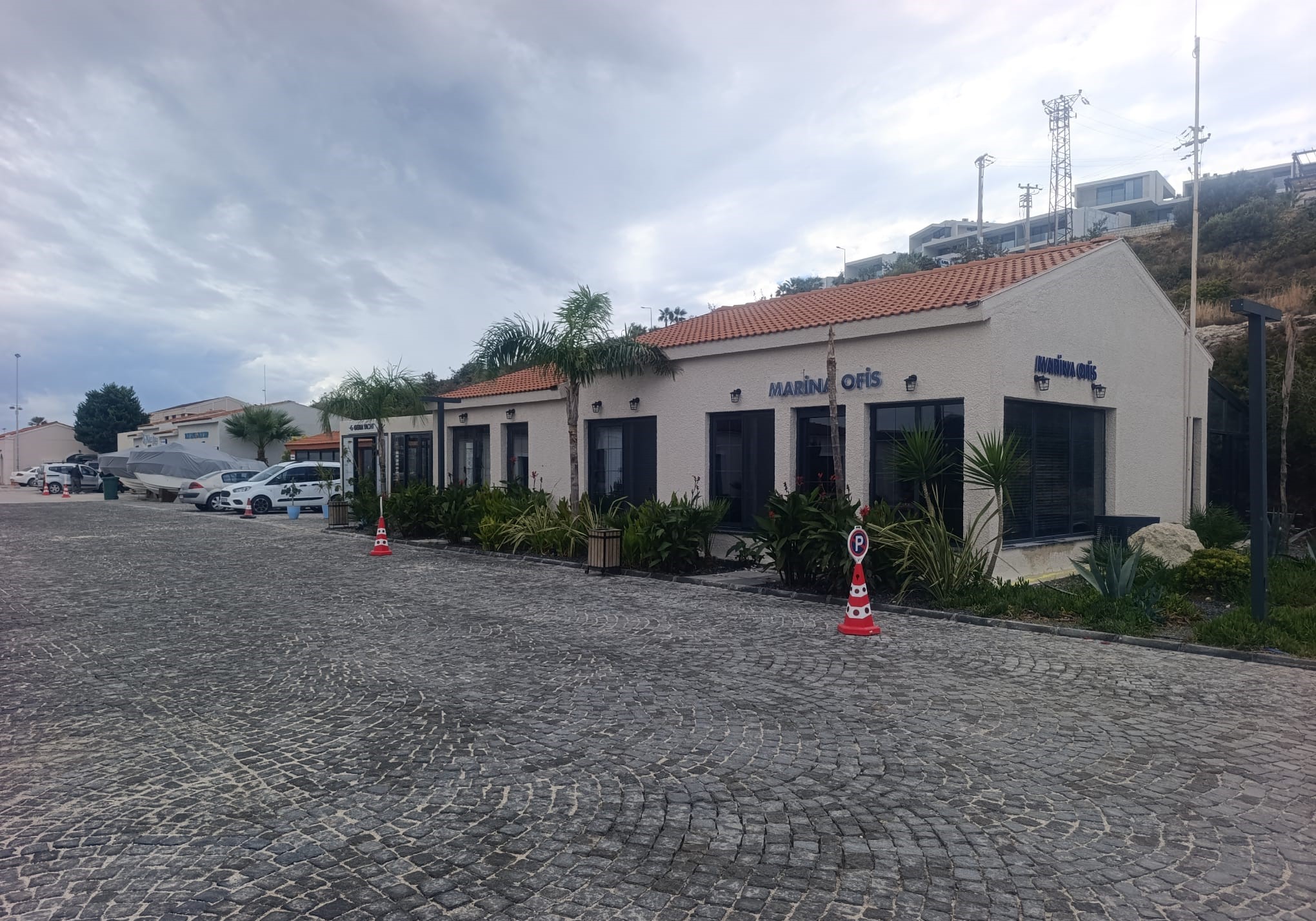 Alaçatı Marina 1